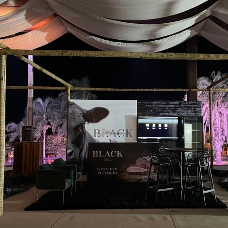 LOUNGE BLACK FRIBOI. 